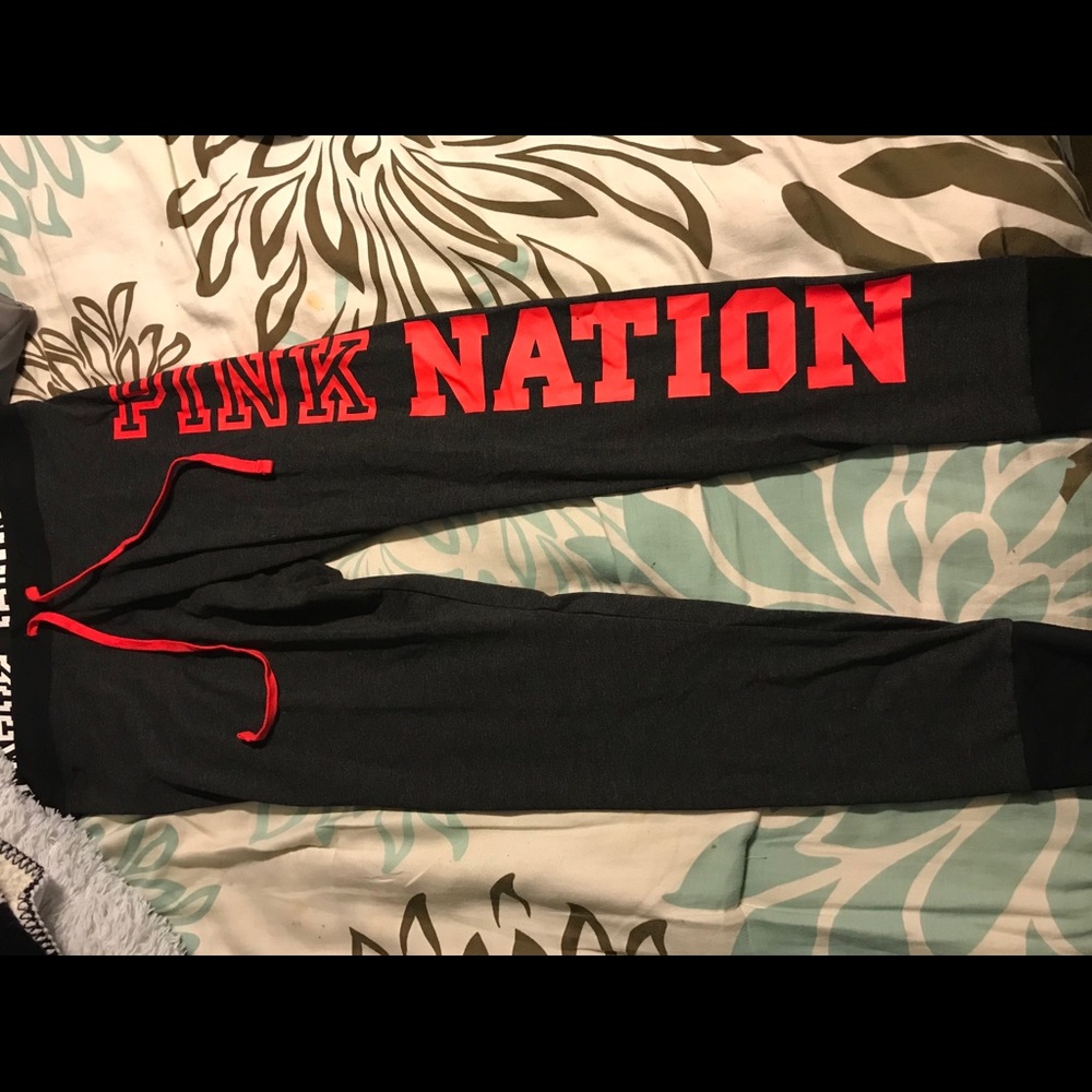 Victoria’s Secret PINK leggings